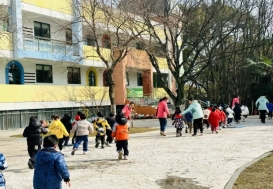 E:\惠自霞\炮幼总目录\2023-2024第二学期\2023-2024第二学期--网站新闻\消防演练照片2024.3.6\QQ图片20240306150713.jpg